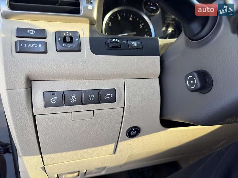 Позашляховик / Кросовер Lexus LX 2012 в Дніпрі фото 33 Позашляховик / Кросовер Lexus LX 2012 в Дніпрі