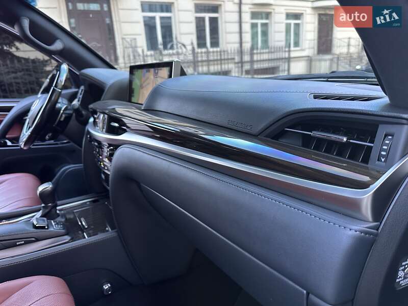 Внедорожник / Кроссовер Lexus LX 2021 в Киеве