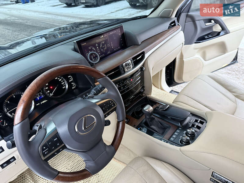 Внедорожник / Кроссовер Lexus LX 2016 в Хмельницком фото 13 Внедорожник / Кроссовер Lexus LX 2016 в Хмельницком