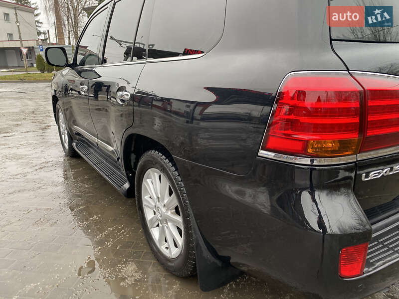 Внедорожник / Кроссовер Lexus LX 2008 в Ровно