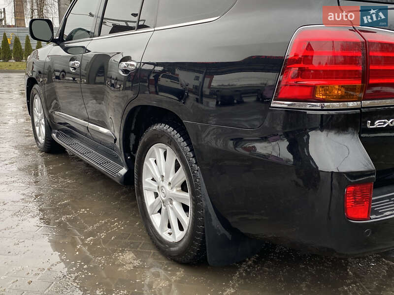 Внедорожник / Кроссовер Lexus LX 2008 в Ровно