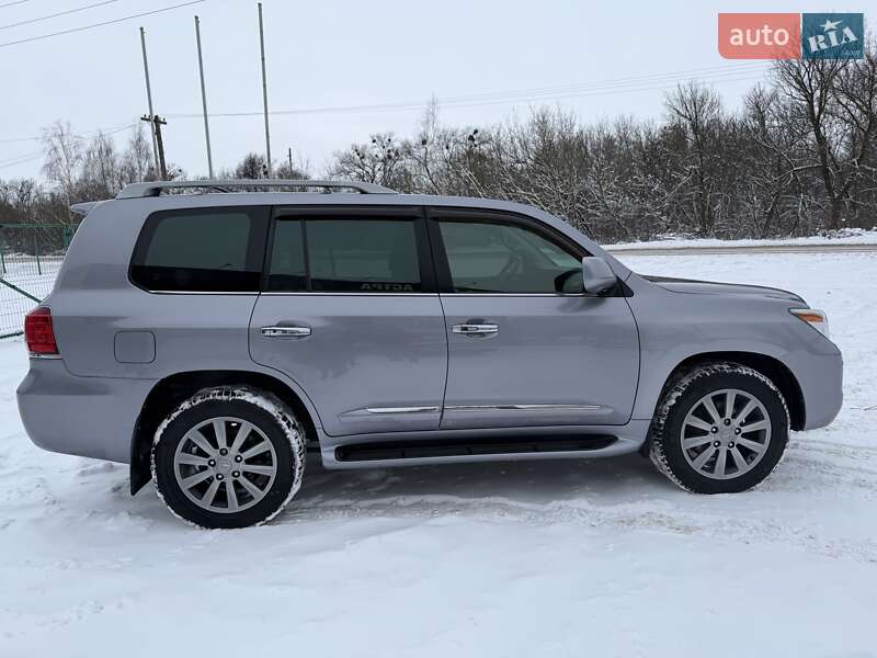Внедорожник / Кроссовер Lexus LX 2008 в Киеве