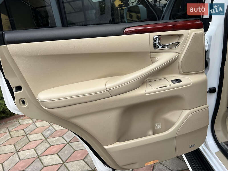 Внедорожник / Кроссовер Lexus LX 2008 в Черновцах фото 60 Внедорожник / Кроссовер Lexus LX 2008 в Черновцах