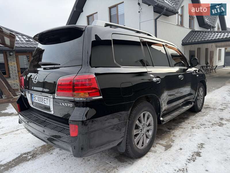 Внедорожник / Кроссовер Lexus LX 2011 в Львове