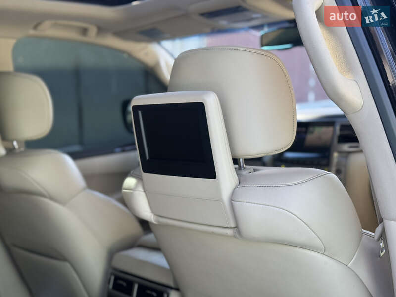 Внедорожник / Кроссовер Lexus LX 2013 в Киеве