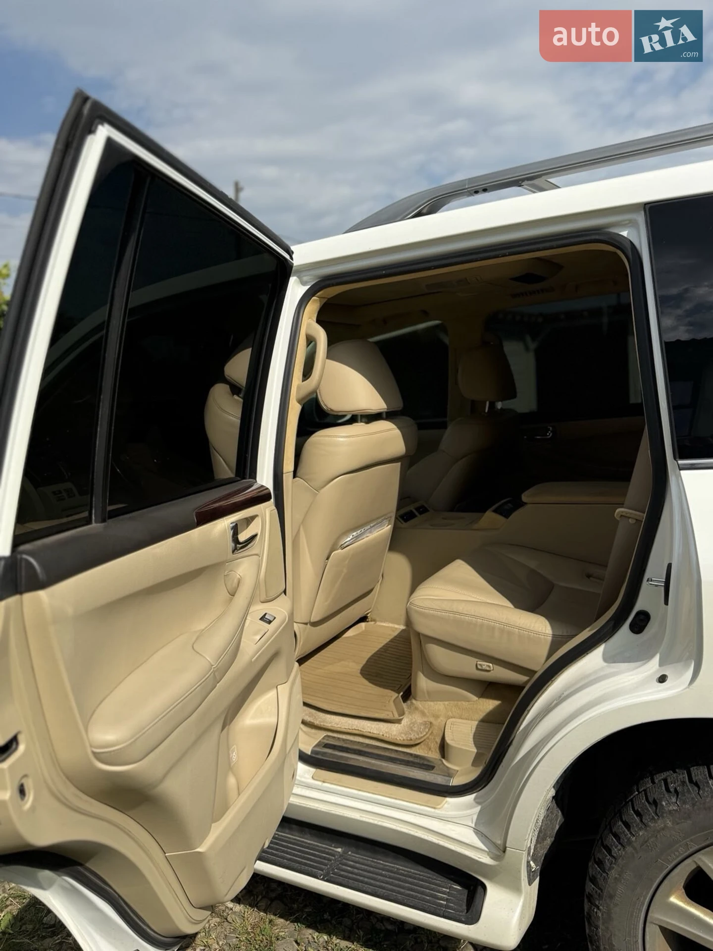 2010 Lexus LX - мініатюра 6
