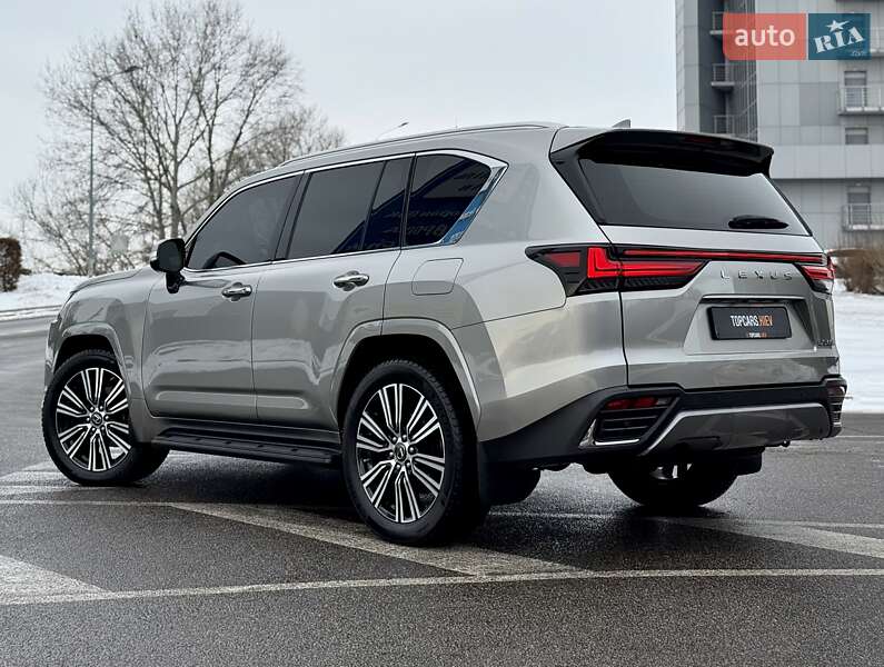 Внедорожник / Кроссовер Lexus LX 2022 в Киеве