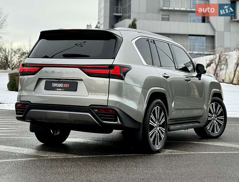 Внедорожник / Кроссовер Lexus LX 2022 в Киеве