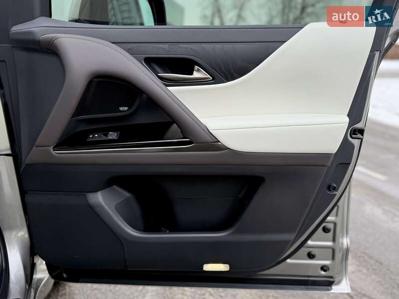 Внедорожник / Кроссовер Lexus LX 2022 в Киеве