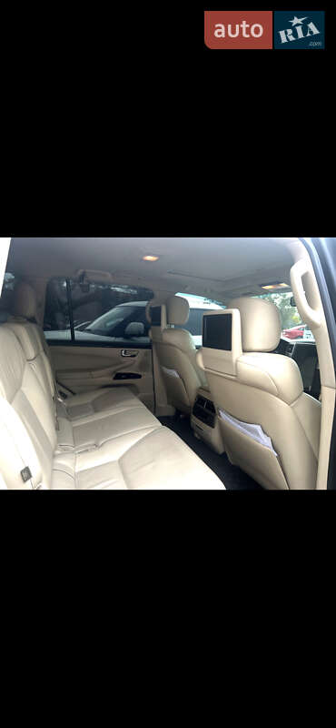 Позашляховик / Кросовер Lexus LX 2013 в Дніпрі
