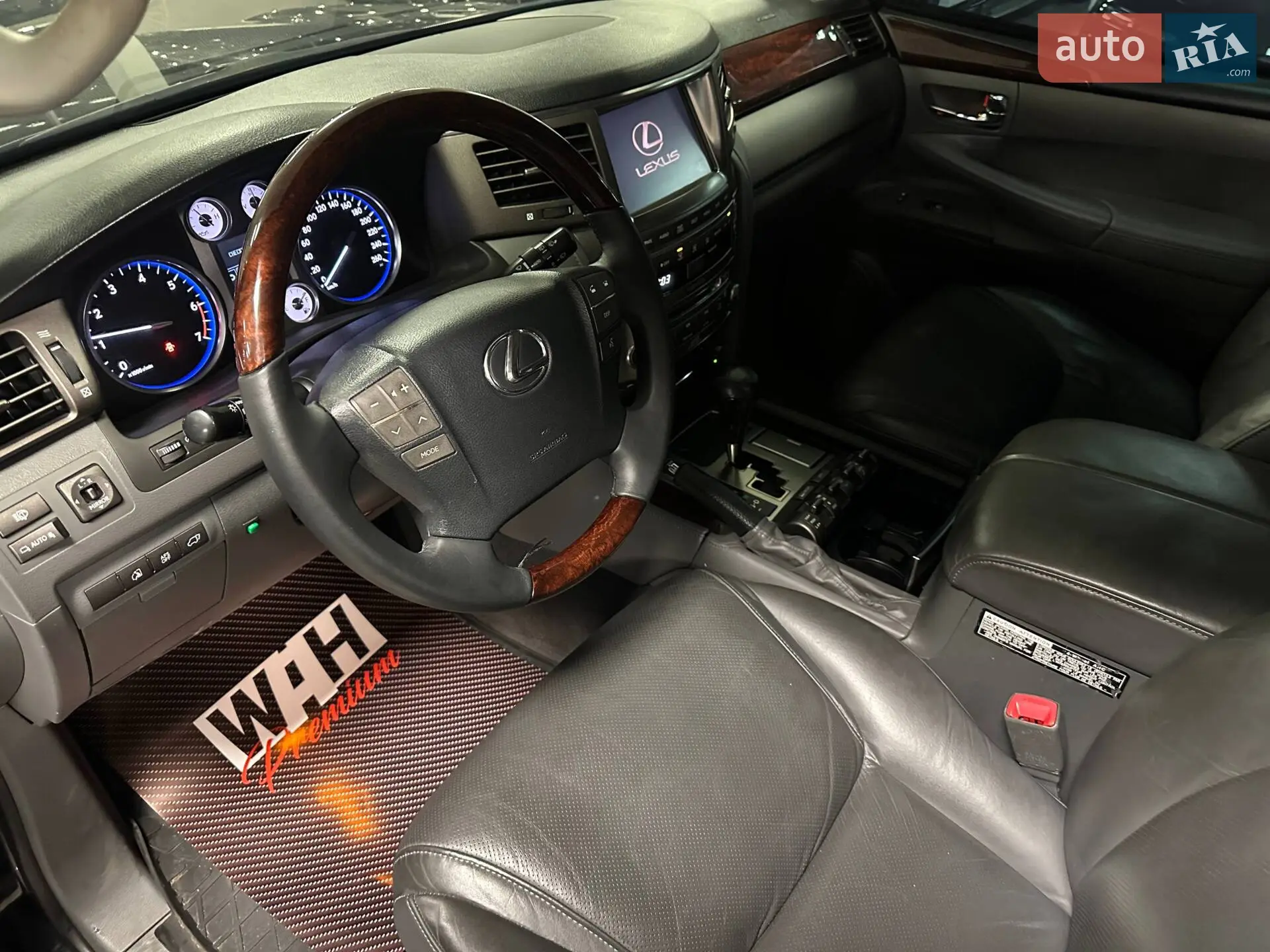 2010 Lexus LX - мініатюра 13