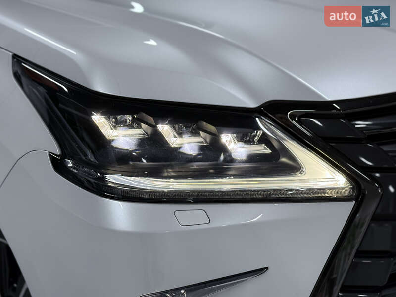 Внедорожник / Кроссовер Lexus LX 2020 в Одессе