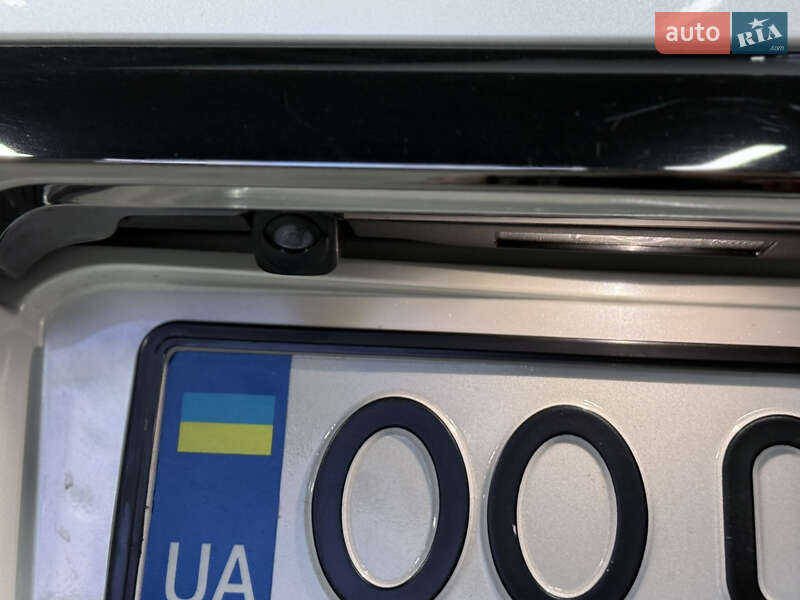 Внедорожник / Кроссовер Lexus LX 2020 в Одессе