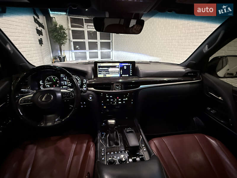 Внедорожник / Кроссовер Lexus LX 2020 в Одессе