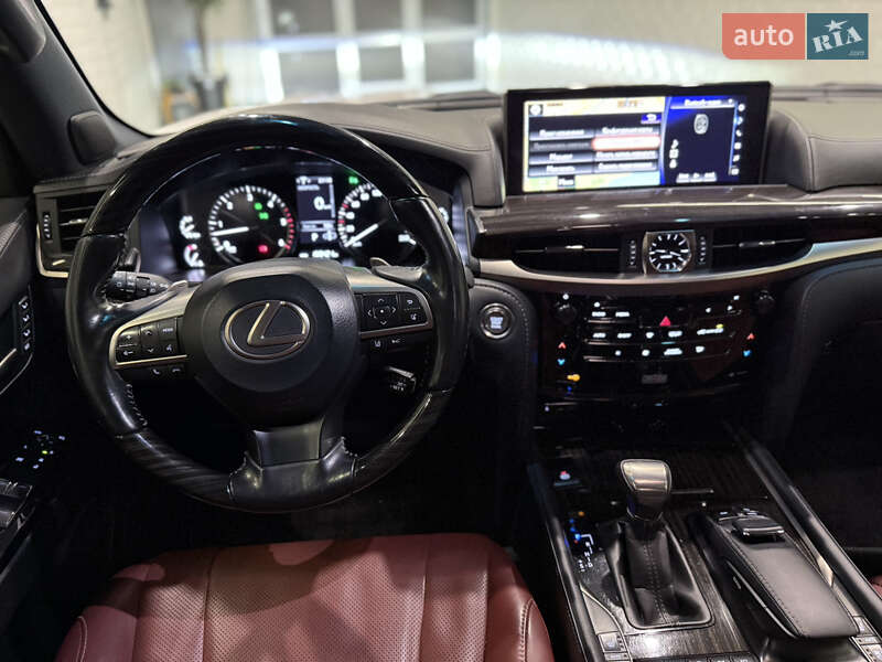 Внедорожник / Кроссовер Lexus LX 2020 в Одессе