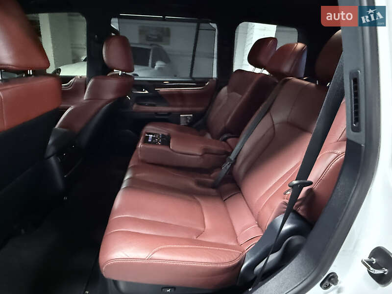 Внедорожник / Кроссовер Lexus LX 2020 в Одессе