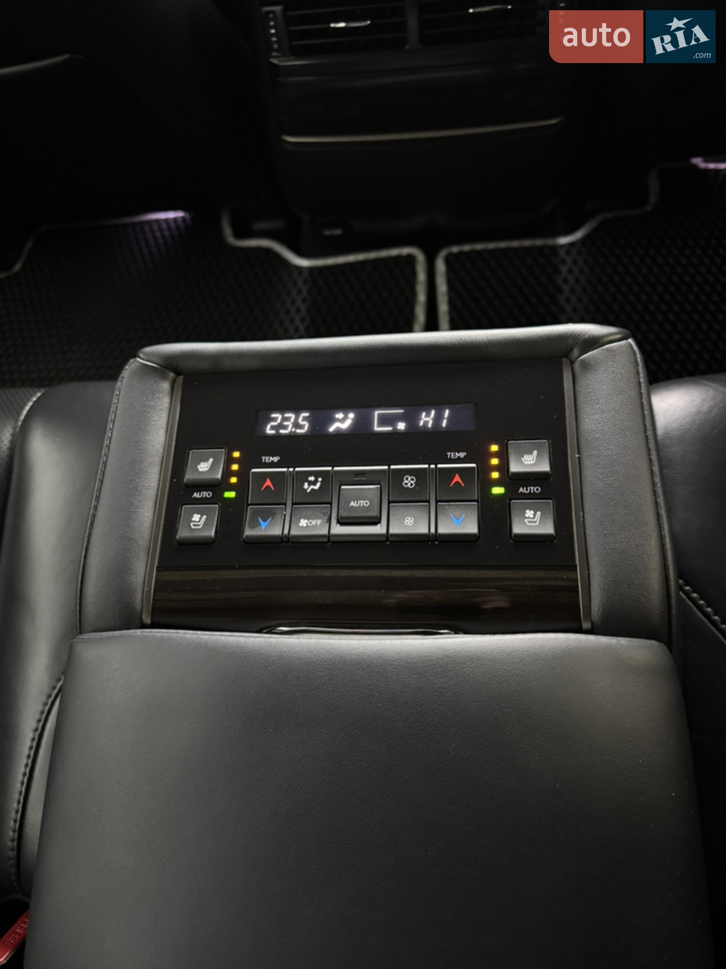 2015 Lexus LX - мініатюра 22