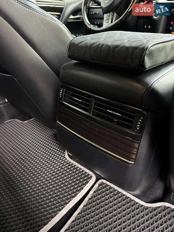 Позашляховик / Кросовер Lexus LX 2015 в Одесі