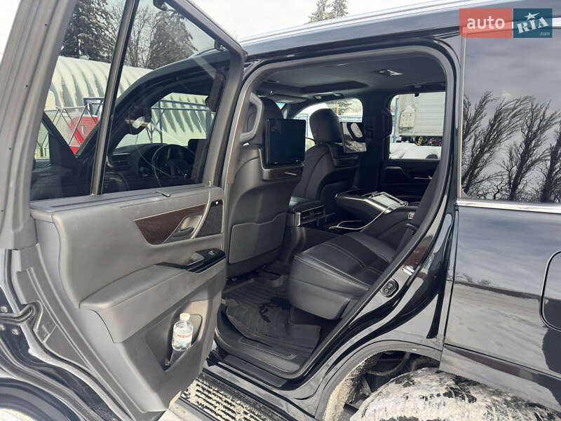 Внедорожник / Кроссовер Lexus LX 2023 в Киеве