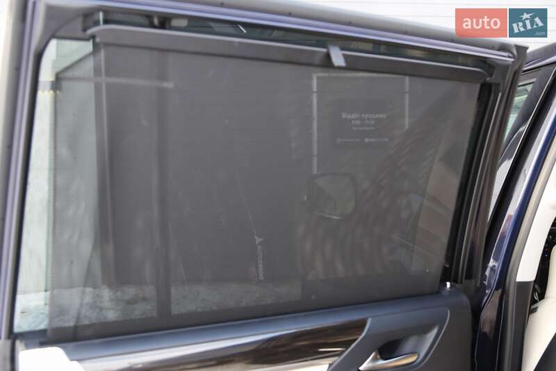 Внедорожник / Кроссовер Lexus LX 2016 в Киеве