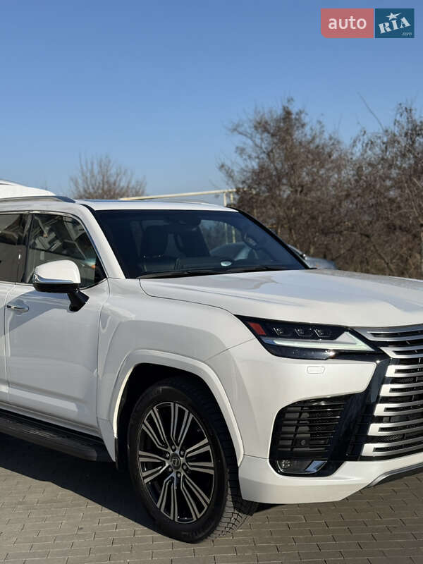 Внедорожник / Кроссовер Lexus LX 2022 в Николаеве
