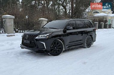 Позашляховик / Кросовер Lexus LX 2016 в Умані