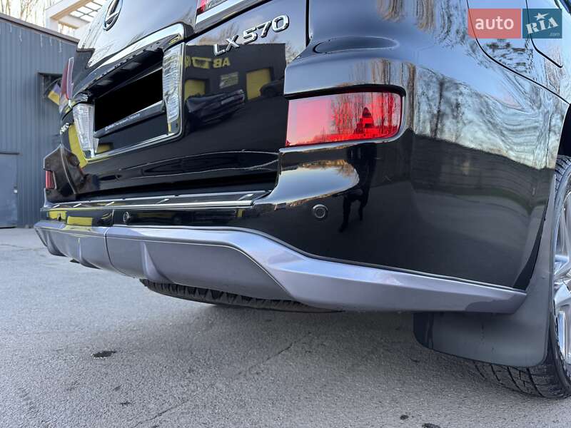 Внедорожник / Кроссовер Lexus LX 2013 в Кривом Роге