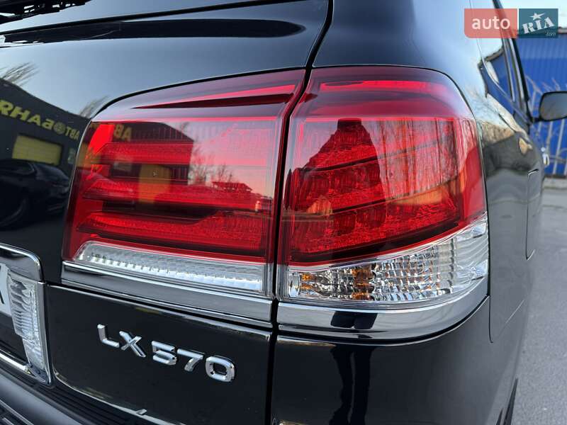 Внедорожник / Кроссовер Lexus LX 2013 в Кривом Роге