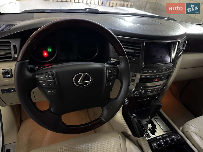 Внедорожник / Кроссовер Lexus LX 2012 в Умани