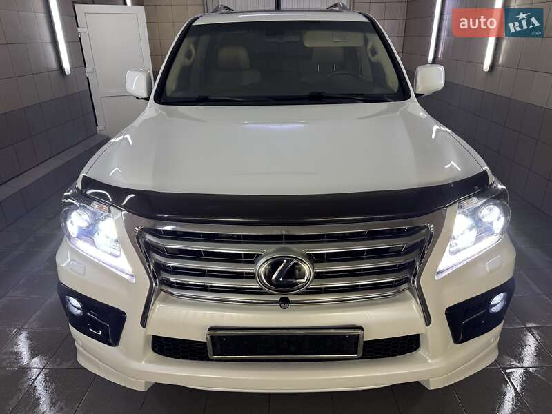 Внедорожник / Кроссовер Lexus LX 2012 в Умани