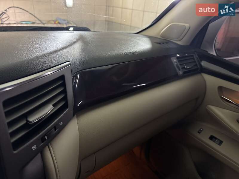 Внедорожник / Кроссовер Lexus LX 2012 в Умани