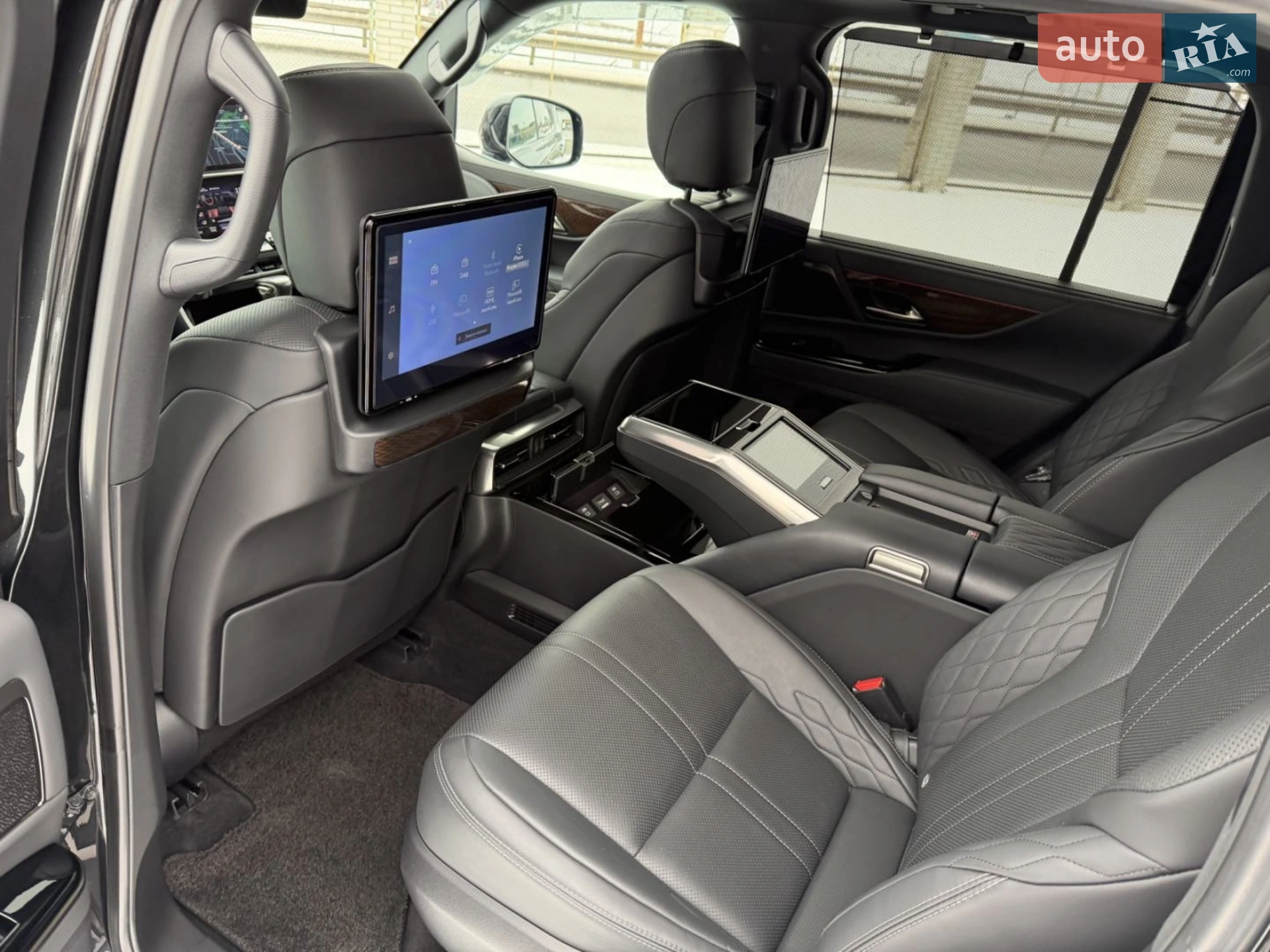 2022 Lexus LX - мініатюра 37