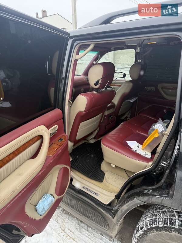 Внедорожник / Кроссовер Lexus LX 2005 в Одессе