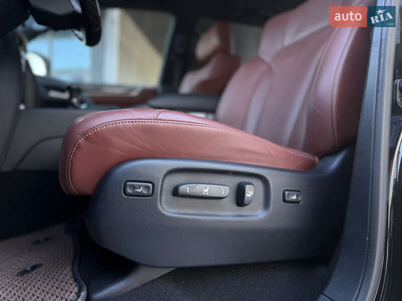 Внедорожник / Кроссовер Lexus LX 2021 в Львове фото 26 Внедорожник / Кроссовер Lexus LX 2021 в Львове