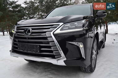 Позашляховик / Кросовер Lexus LX 2017 в Трускавці