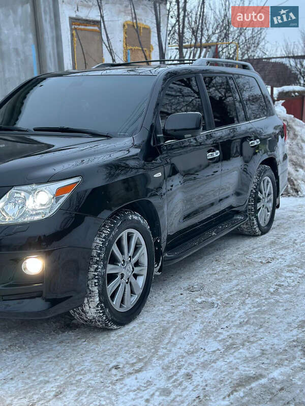 Внедорожник / Кроссовер Lexus LX 2011 в Днепре