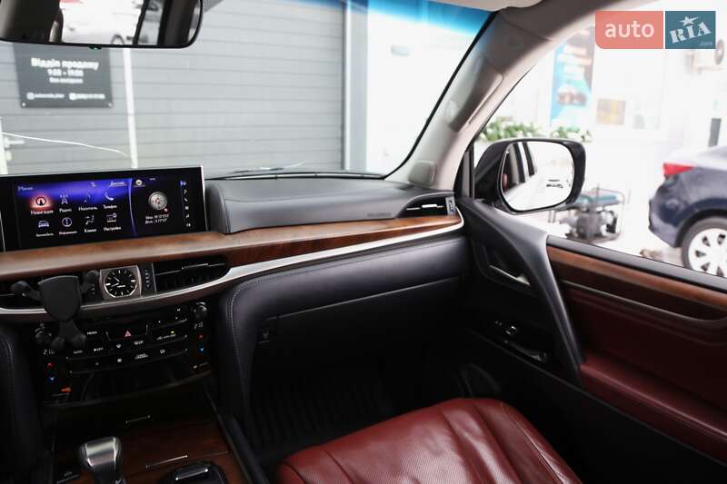 Внедорожник / Кроссовер Lexus LX 2018 в Киеве фото 15 Внедорожник / Кроссовер Lexus LX 2018 в Киеве