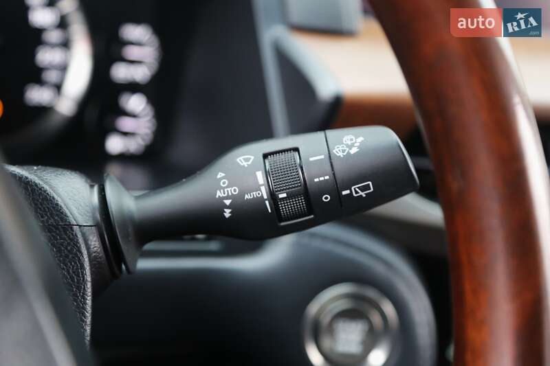 Внедорожник / Кроссовер Lexus LX 2018 в Киеве фото 27 Внедорожник / Кроссовер Lexus LX 2018 в Киеве