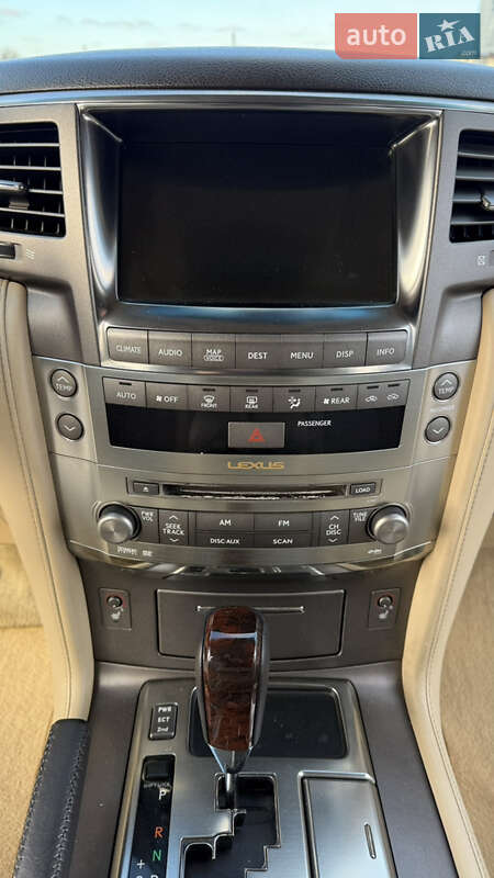 Внедорожник / Кроссовер Lexus LX 2008 в Киеве фото 26 Внедорожник / Кроссовер Lexus LX 2008 в Киеве
