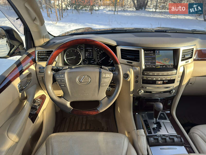 Внедорожник / Кроссовер Lexus LX 2012 в Днепре