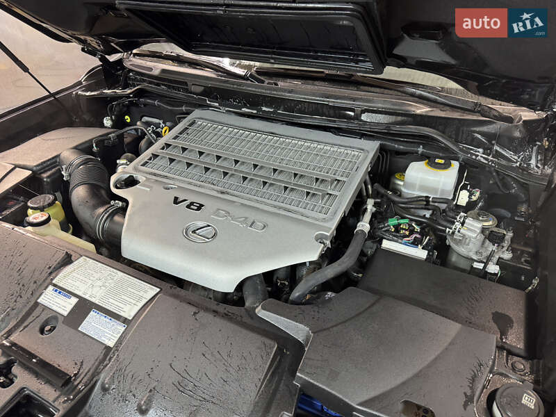 Внедорожник / Кроссовер Lexus LX 2017 в Киеве