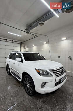 Внедорожник / Кроссовер Lexus LX 2012 в Харькове
