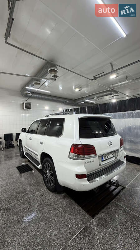 Позашляховик / Кросовер Lexus LX 2012 в Харкові