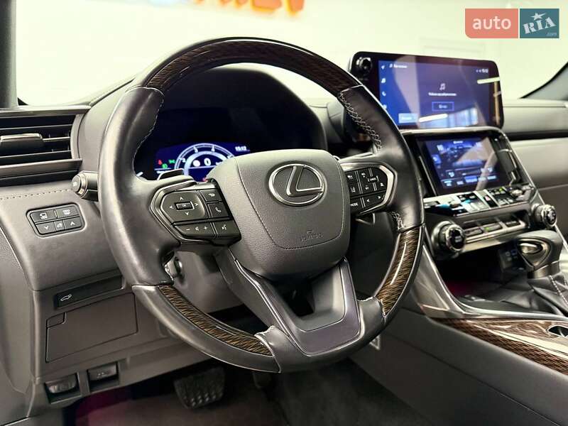 Позашляховик / Кросовер Lexus LX 2023 в Києві