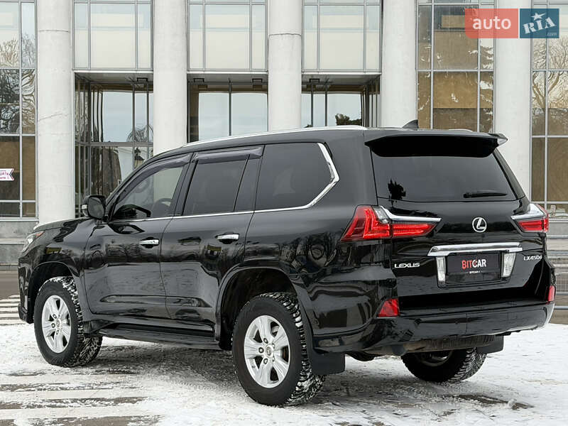 Внедорожник / Кроссовер Lexus LX 2016 в Одессе