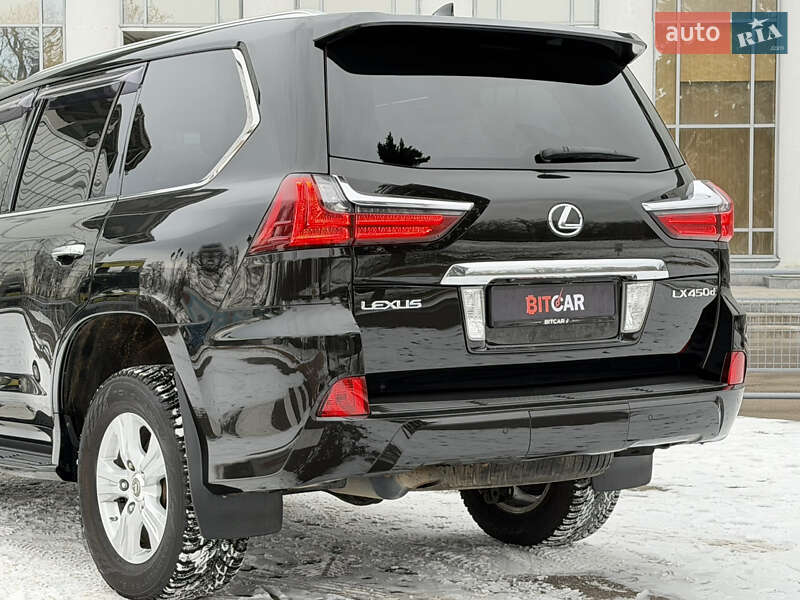Внедорожник / Кроссовер Lexus LX 2016 в Одессе