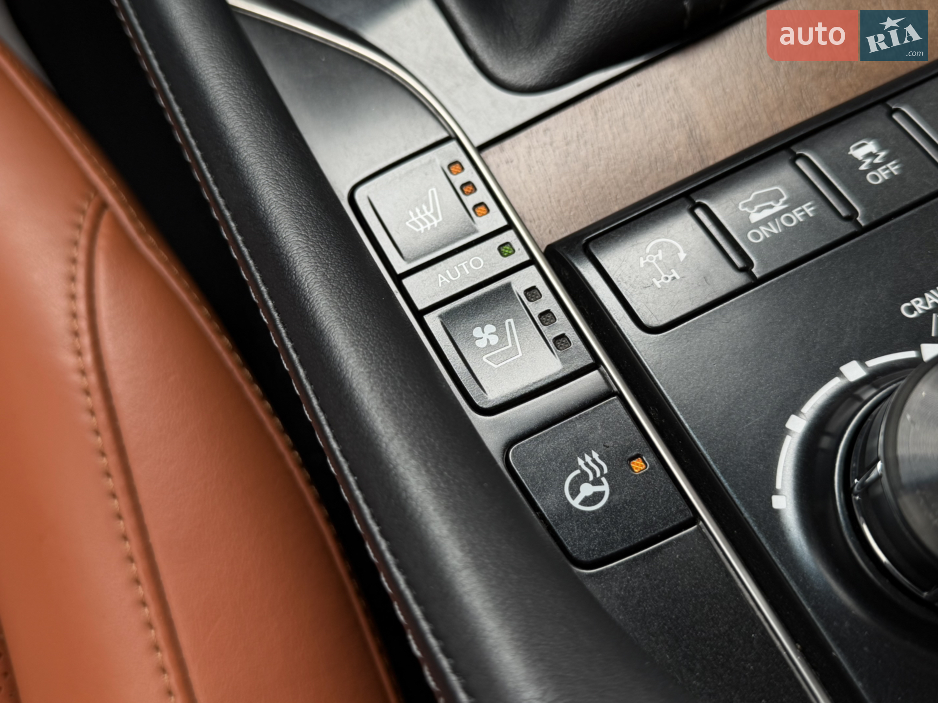 2016 Lexus LX - мініатюра 39