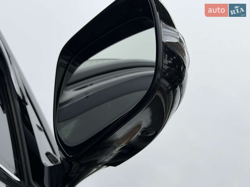 Внедорожник / Кроссовер Lexus LX 2016 в Одессе