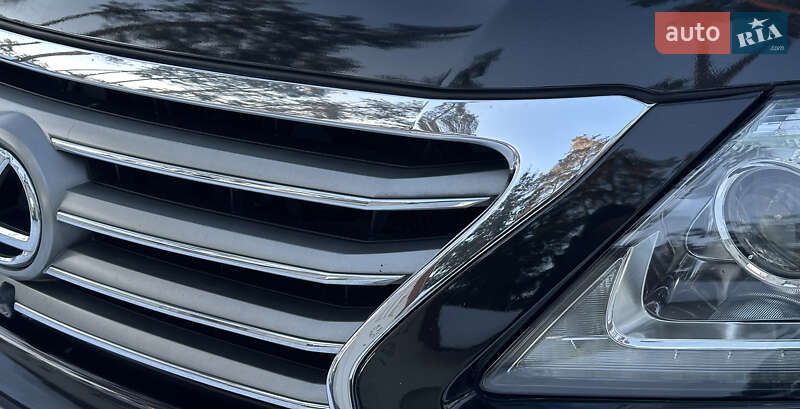 Внедорожник / Кроссовер Lexus LX 2013 в Киеве