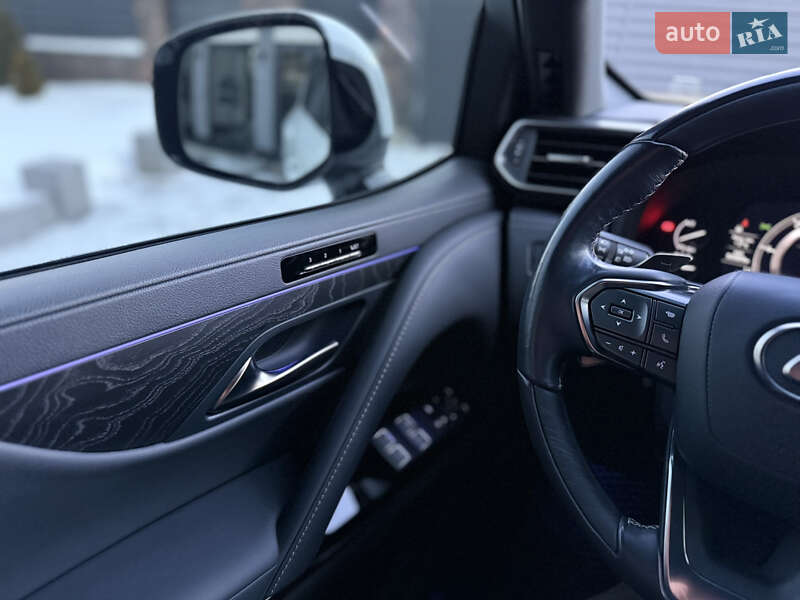 Внедорожник / Кроссовер Lexus LX 2022 в Черкассах